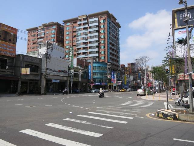 新竹市东区园区商圈光复路透天金店面